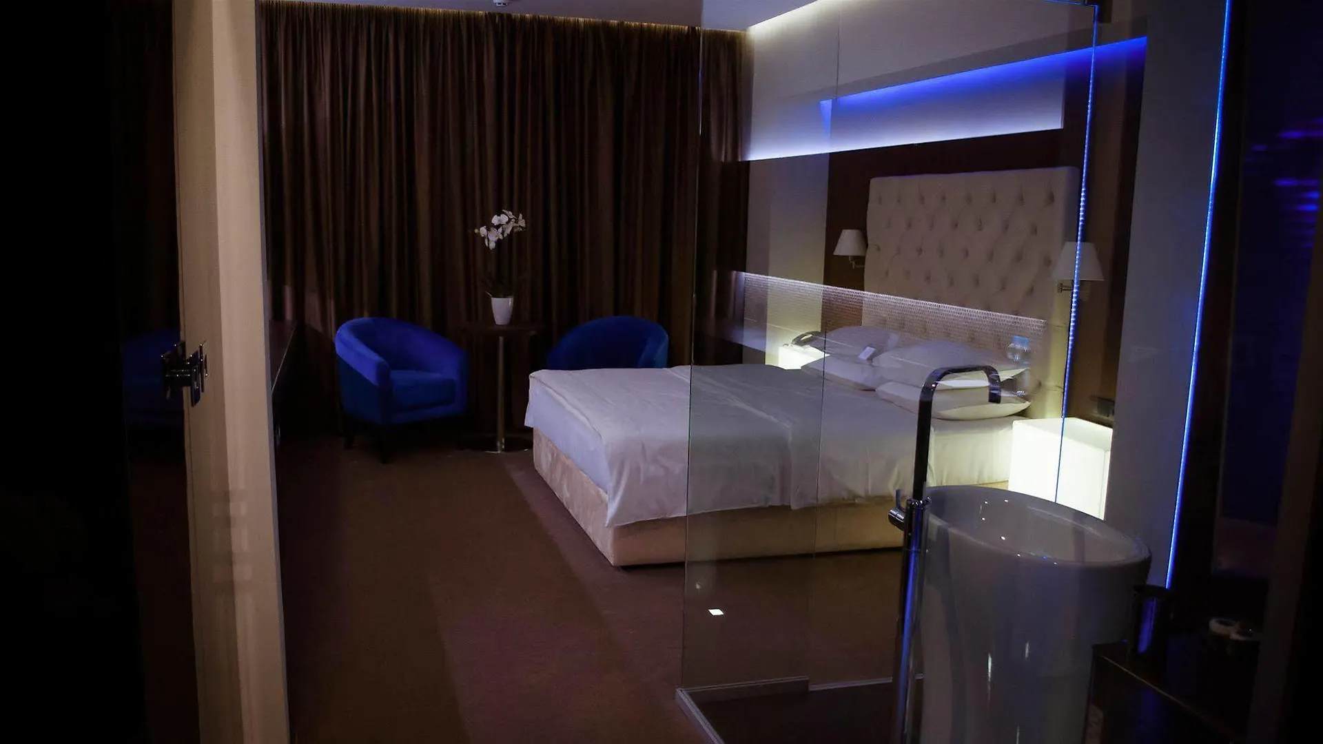 Lh Hotel&Spa Lviv Hotell